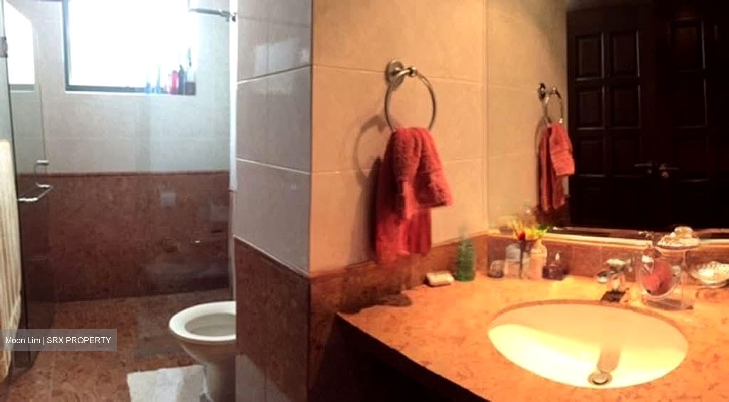 Pebble Bay (D15), Condominium #563919201